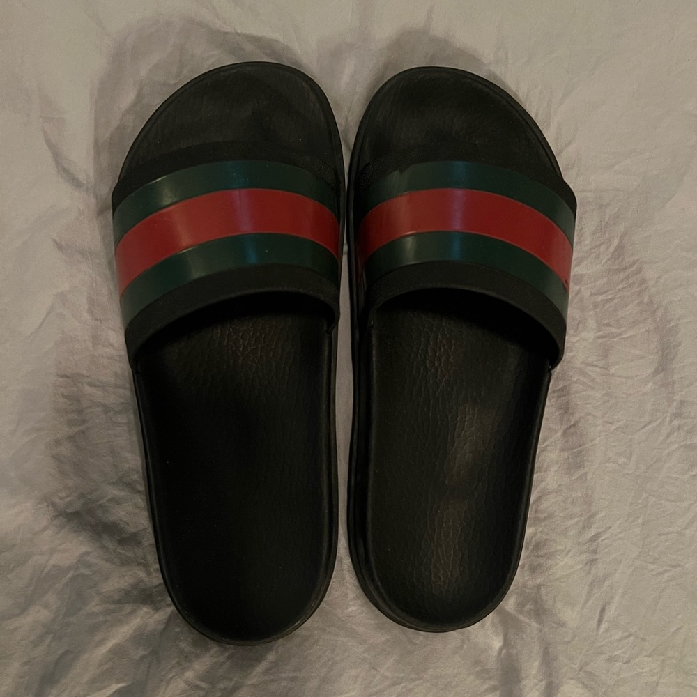 Men’s Gucci Slides- Black